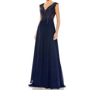 Mac Duggal Navy Blue Applique Cap Sleeve Bodice Flowy Maxi Gown Size 2 NWT 20264